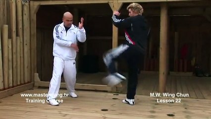 Wing Chun for beginners lesson 22 basic leg exercise blocking a round kick