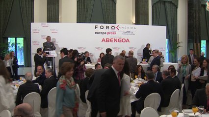 Solís: "Sería una tragedia un autogolpe de estado en Venezuela"