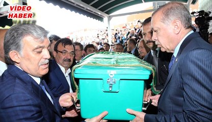 (8 MAYIS 2017) GÜL VE ERDOĞAN  TABUTA BİRLİKTE OMUZ VERDİLER