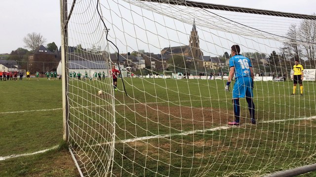 Champlon bat Ethe aux tirs au but et se qualifie pour le tour final interprovincial