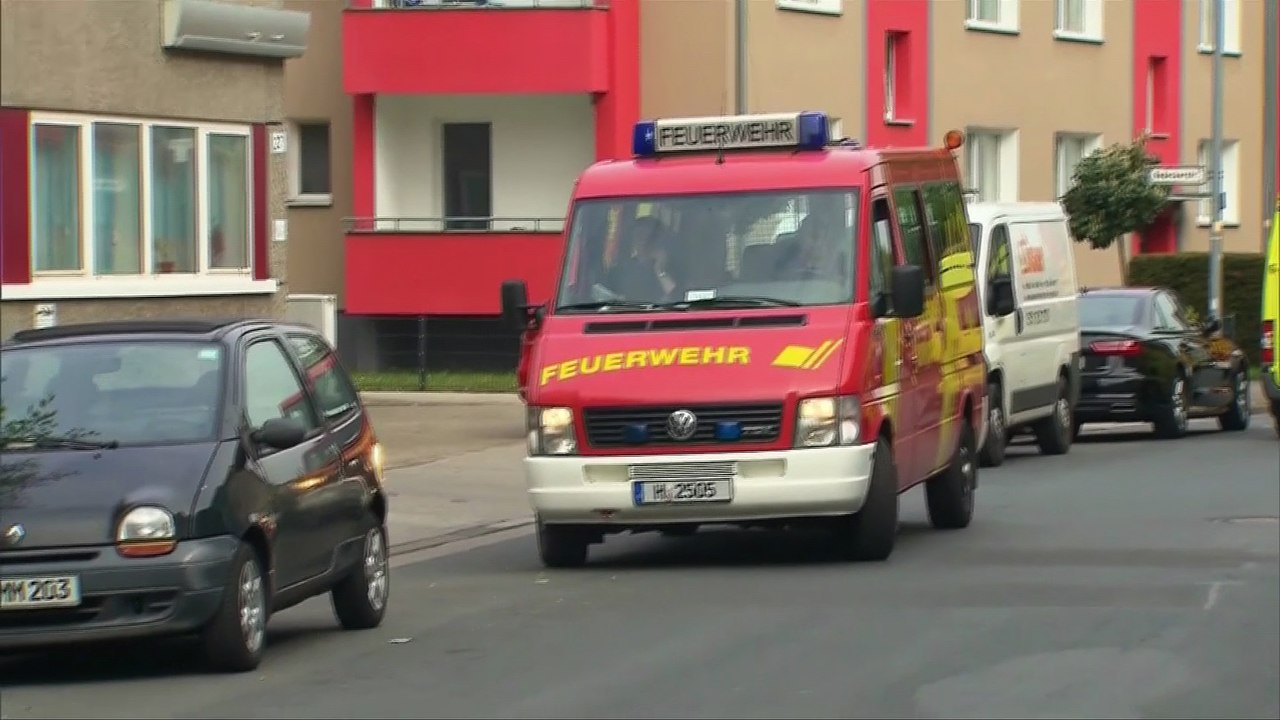 German city evacuates 50,000 residents in WW II bombs disposal