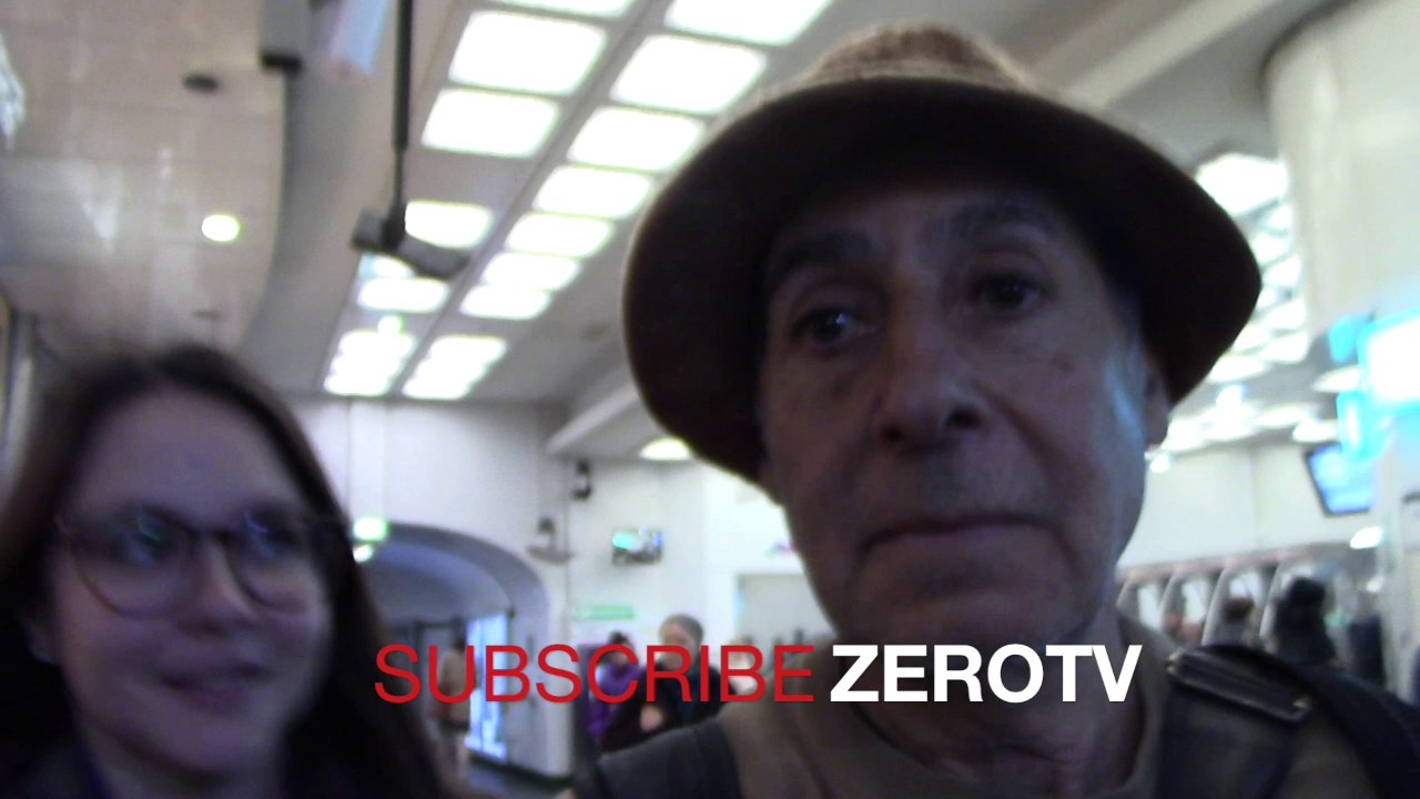 HOLIDAYS IN THE METRO