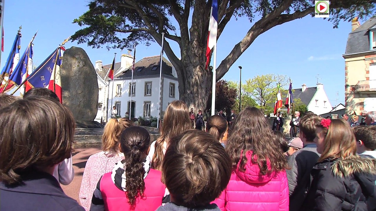Quiberon  | Cérémonie Armistice du 8 Mai 1945  |  TV Quiberon 24/7