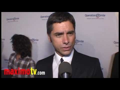 John Stamos (Glee) Interview at Operation Smile Gala 2010