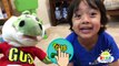 Hide and Seek Playing Chase with Gus The Gummy Gator! Kids playtime Rainbow Gummy Jello eg