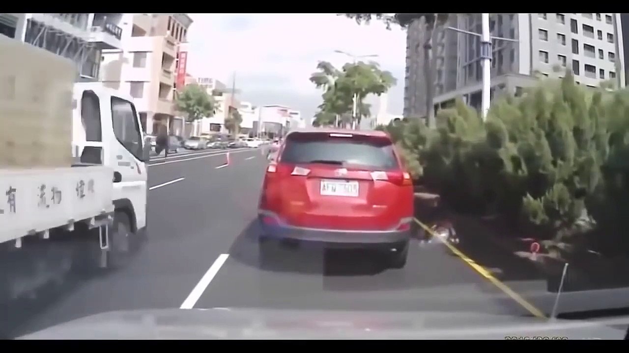 Motorcycle Crashes  Best Crash Motorbike Fails  Wins Compilat