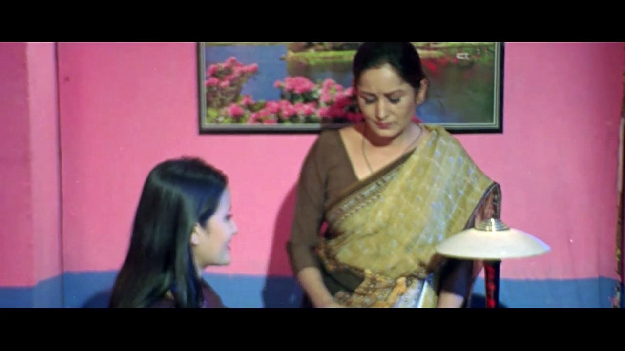 Love between Mom and Daughter - Nepali Movie HO YEHI HO MAYA - Rajesh Hamal, Jiya KC