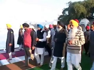 Parkash Singh Badal Rach Golden Temple