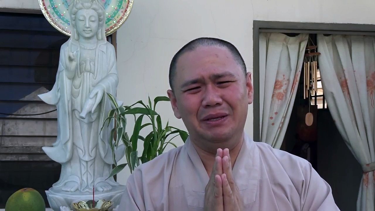 Minh Beo apolygize and cry