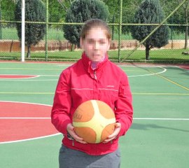 O Genç Kız Şimdi Hayata Bambaşka Bakıyor