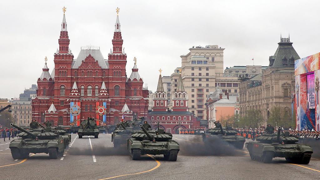 Video Mosca, Putin alla parata per la vittoria sul nazismo