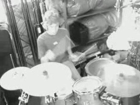 Search and destroy repets video