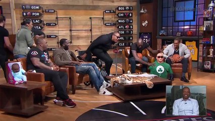 Doc Rivers offre une chaise roulante à Paul Pierce