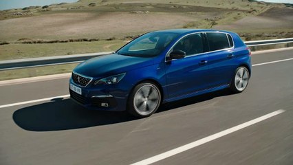 Le style de la Peugeot 308 s’affirme avec une calandre verticale