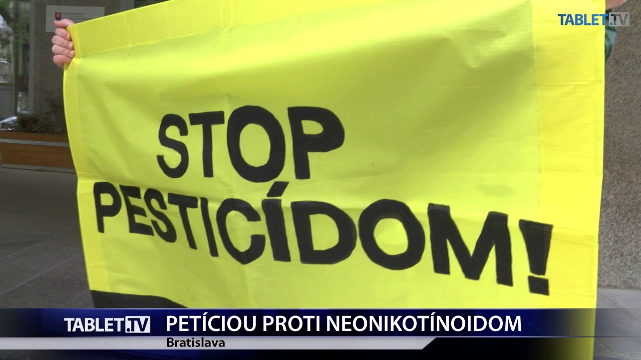 Greenpeace odovzdalo petíciu za zákaz používania neonikotínoidov