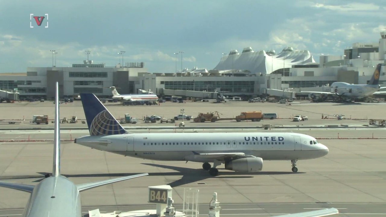 United Airlines Apologizes For Sending Woman To San Francisco Instead of Paris