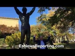 ROCKY BALBOA STATUE close up - EsNews Boxing