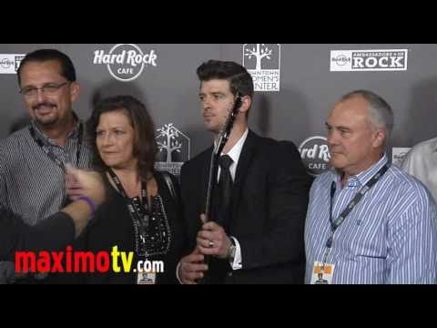 ROBIN THICKE at HARD ROCK CAFE Hollywood Opening