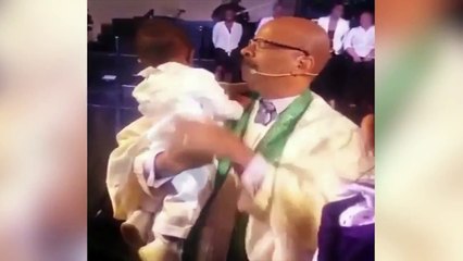 Baby Boy Claps in Church - Funny Moments