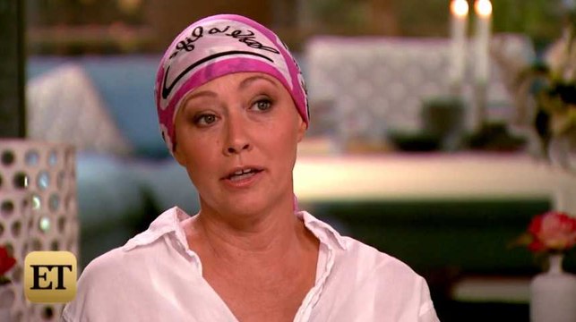 Shannen Doherty : en rémission du cancer du sein, elle fait une déclaration touchante à ses fans (vidéo)