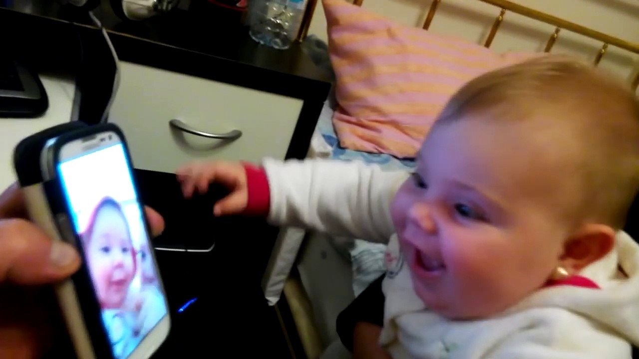 funny videos baby CRAZY REACTION funny baby 2015