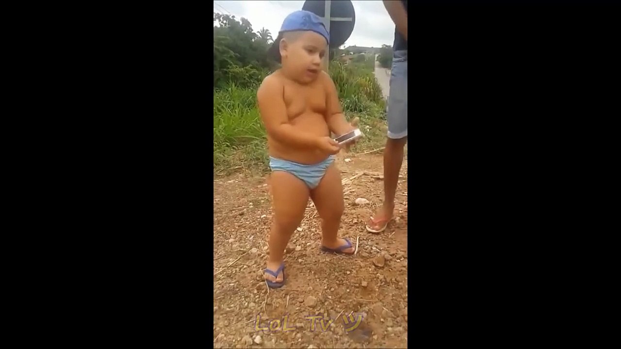 Most Funny Baby - Belly Dance ツ
