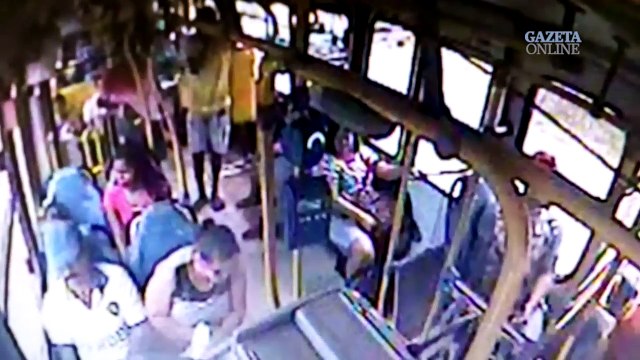 Delegacia prende suspeito de roubo em coletivo e divulga imagens de outros crimes