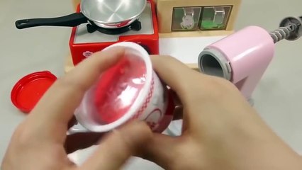 Play Doh Cooking Spaghetti Maker Ice Cream Toy Surprise Eggs Toys_11