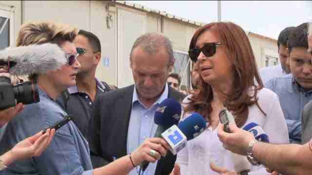 Cristina Fernández cierra su visita a Grecia con un paseo por la Acrópolis