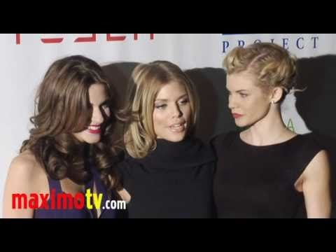 AnnaLynne McCord, Rachel McCord and Angel McCord on the Red Carpet Oct 9, 2010