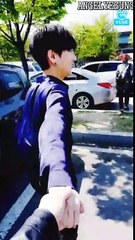 _بث ييسونغ في تطبيق في - تمشية يداً بيد مع ييسونغ__