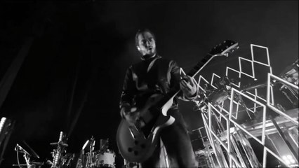 Tokio Hotel - Boy don´t Cry (Official)