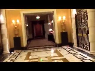 HOW THE HIGH ROLLERS ROLL