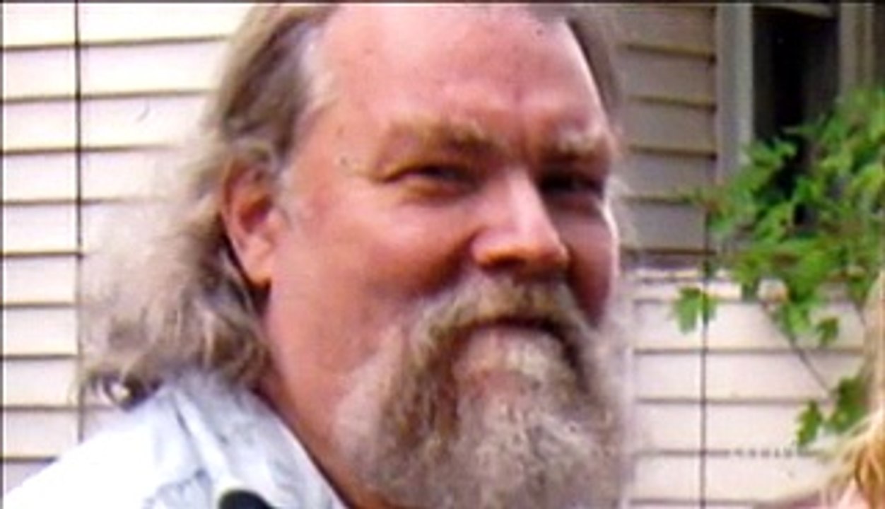 New Monster In My Family s 2 Ep 4 The Craigslist Killer: Richard Beasly