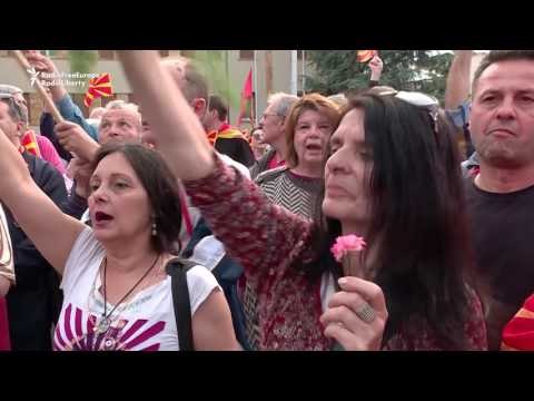 Macedonian Protesters Carry Banner Calling for Politicians to be Hanged