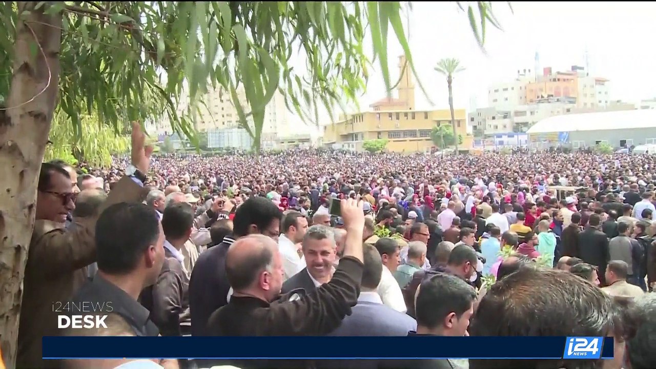 i24NEWS DESK | Knife-wielding assailant threatens London jews | Tuesday, May 9th 2017