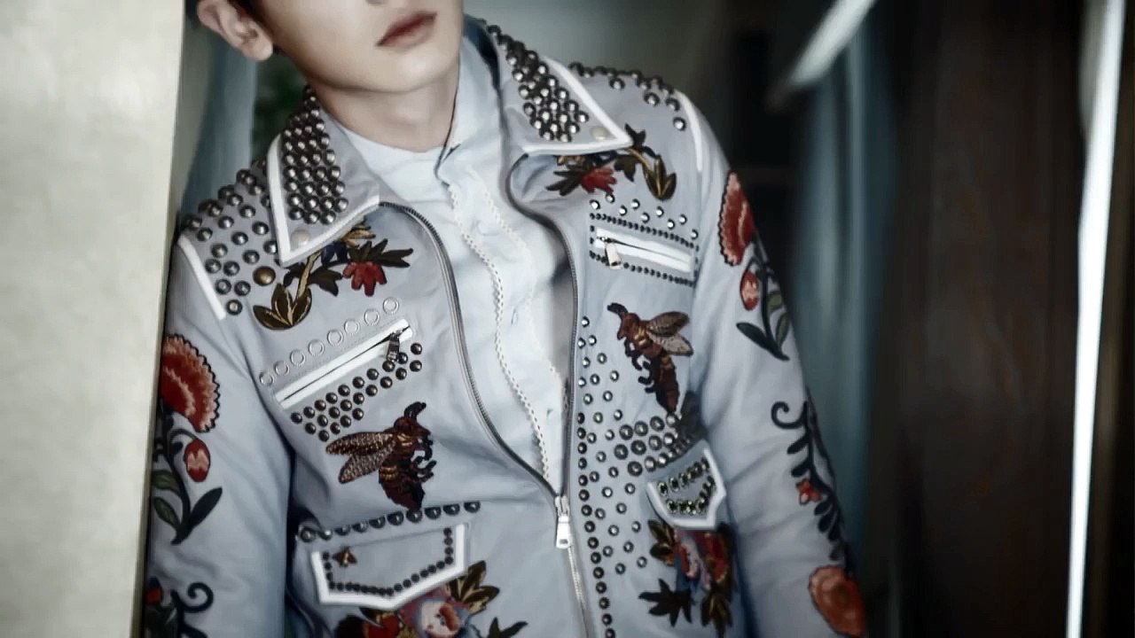 chanyeol, that's why he's hot