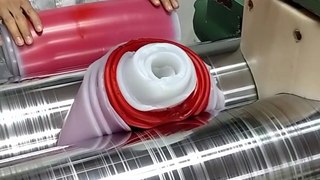 - Silicone rolling is so satisfying to watch