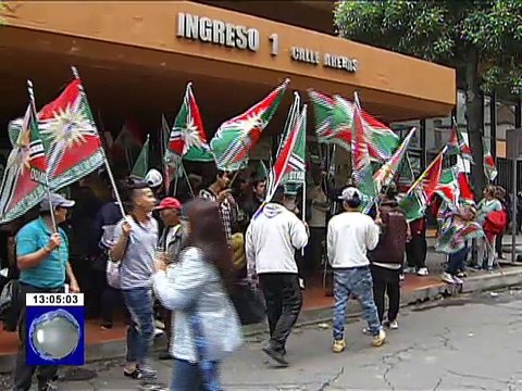Prefectos de Pichincha y Santo Domingo reunidos en Quito para definir el cobro de los peajes de la vía Alóag - Santo Domingo
