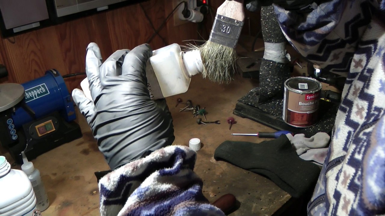 TUTO AFFUTAGE ENTRETIEN COUTEAU A PIED (pd11 mpeg-4 1920x1080 25p 13Mbps pal) sans stab