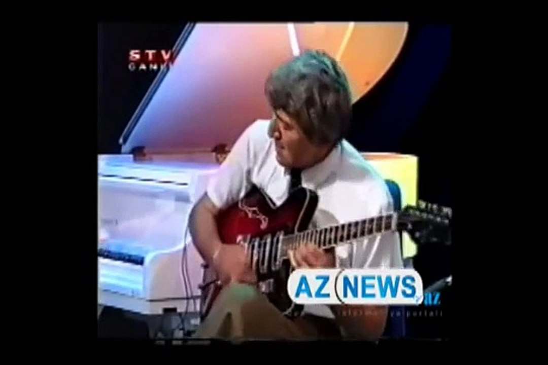 Hasan Cihat Örter Konuğa Gitar Çaldırmamak