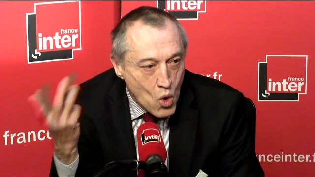 Paul-Marie Coûteaux révèle la vérité sur le plagiat d'un discours de François Fillon par Marine Le Pen