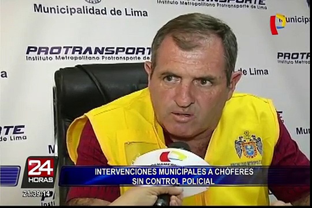 Inspectores municipales intervienen vehículos sin presencia policial