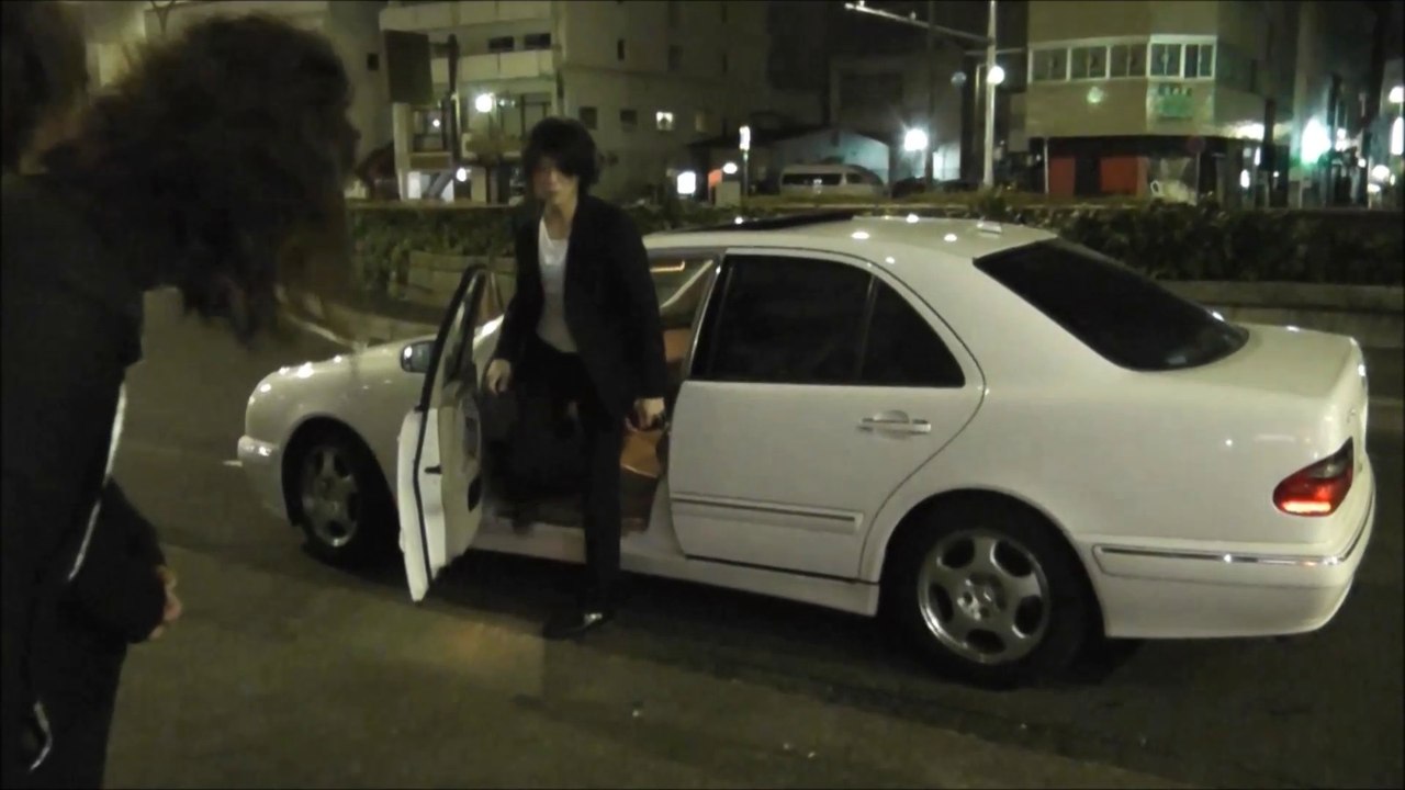 トラックでチョコが来た！ベントレー＆ベンツ！バレンタイン,名古屋ホストクラブ