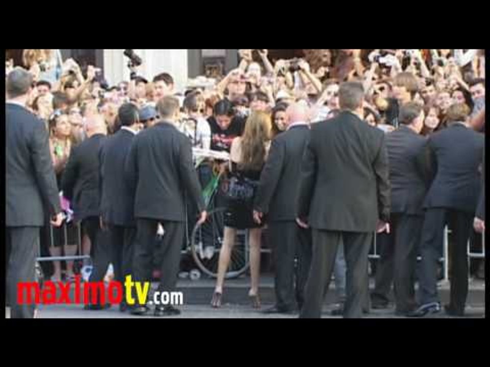Angelina Jolie and Brad Pitt Meet the Fans at SALT Premiere