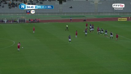 Le coup franc ne donne rien.