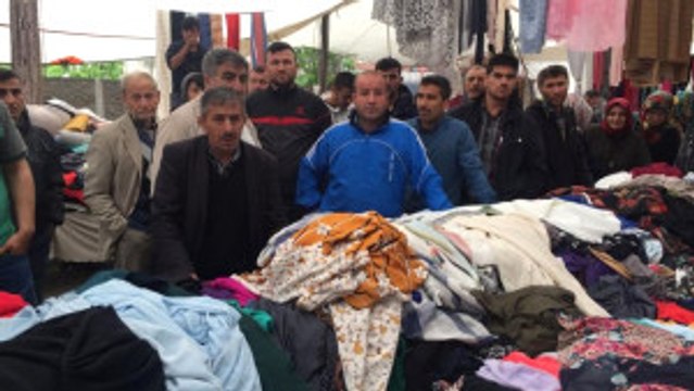 Semt Pazarındaki Kavgada Kan Aktı! Sattığı Kumaşı Geri Almayan Pazarcı Vuruldu