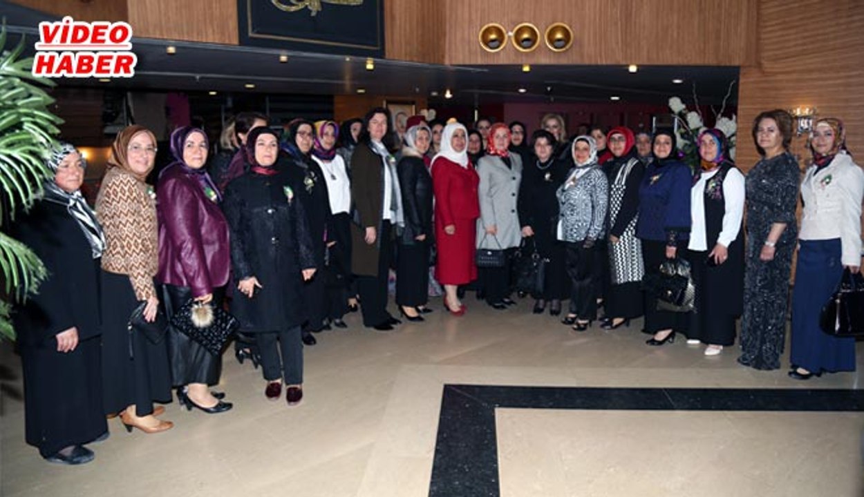 (10 MAYIS 2017) OLGUNLAŞMA ENSTİTÜSÜ’NDEN  "KUCAK DOLUSU SEVGİ" DEFİLESİ…