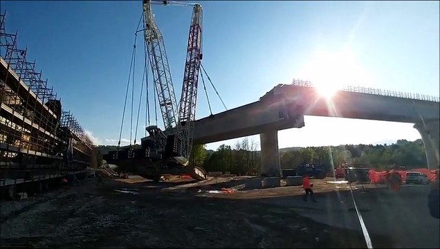Incidente durante la costruzione del viadotto. Un vero disastro!