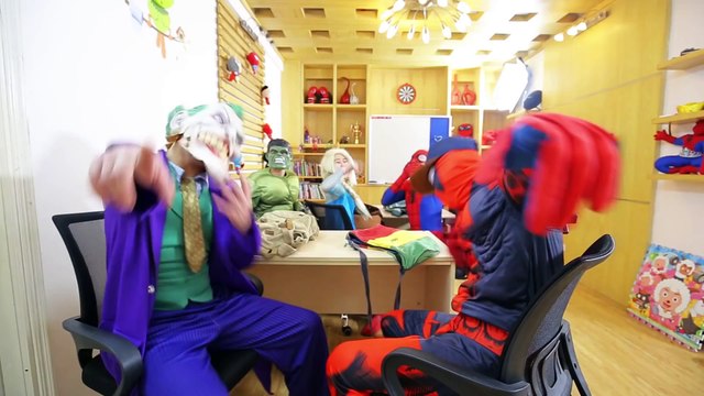 Spiderman Costume Stolen!! Frozen Elsa Dating Venom Black Spiderman in Real Life Superheroes IRL